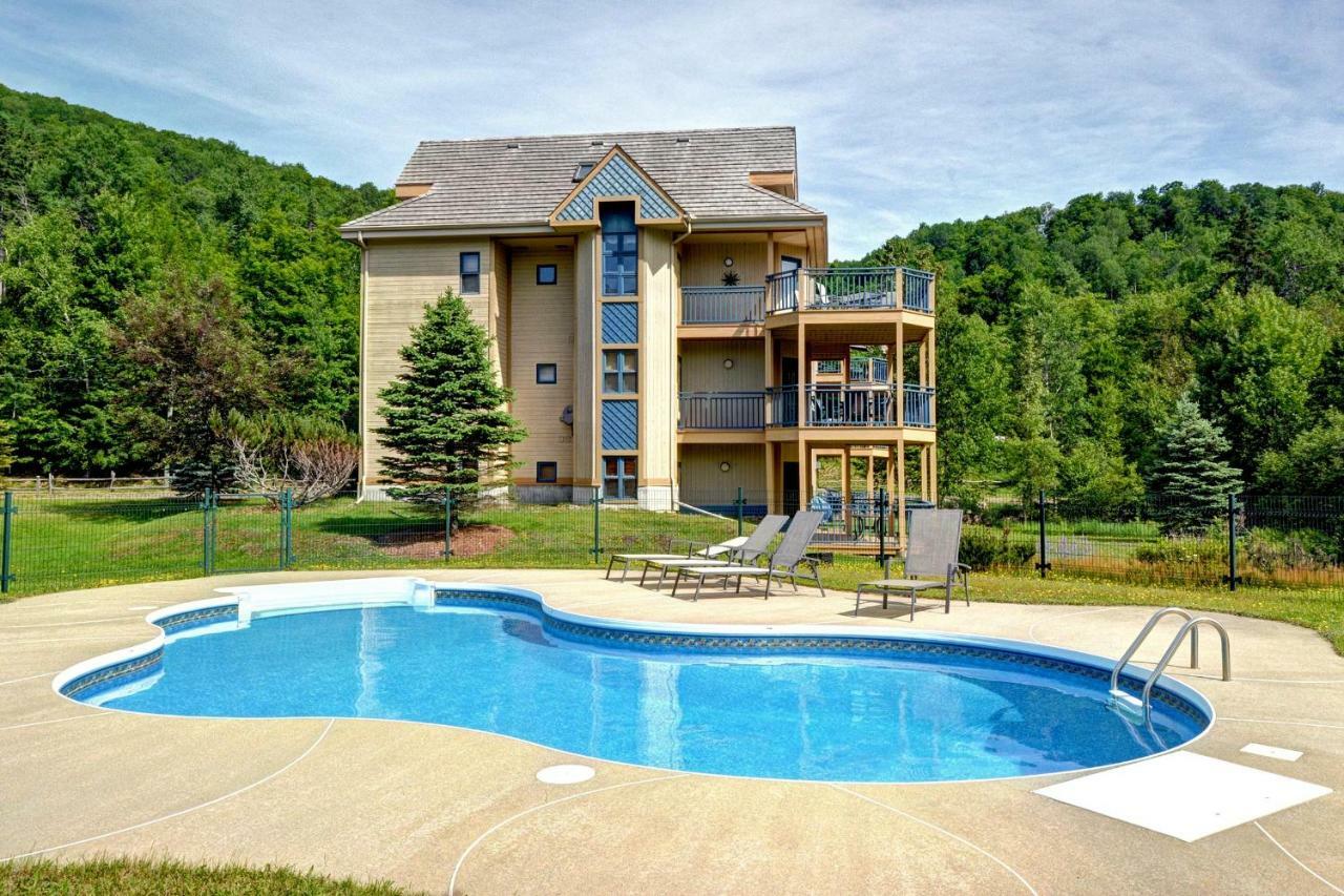 Condo Jardins Du Village Mont-Tremblant Exteriör bild